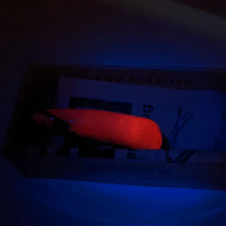 Flatfish F6 Helin Tackle UV Bete, Fluorescerande Röd, 3g, #11910