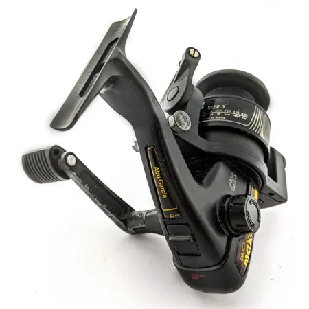 Abu Garcia Cardinal Black Max 63, svart, storlek 3, haspelrulle #20154