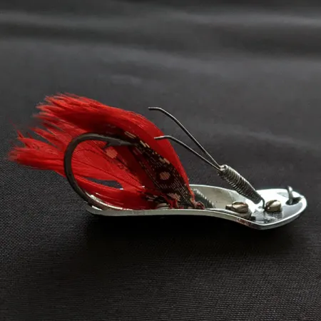 Pflueger Chum 2, 7g nickel/röd, vasskyddat skeddrag #20257