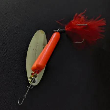 Yakima Bait Worden’s Original Rooster Tail, 14g, guld/neonrosa, spinnare #21576