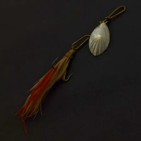 G.M. Skinner 1 Spinnare, nickel/röd, 3,5 g, räfflad, #24500