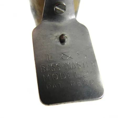 MirrOlure Bass-master model 25 Bete, Natural, 8g, Ledat, #0390