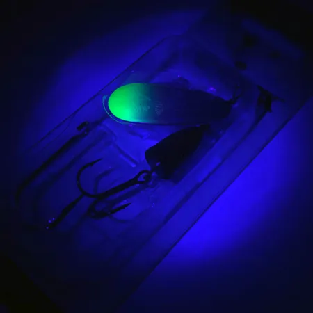 Blue Fox Super Vibrax 4 UV Spinnare, Nickel/Svart/Gul, 10g, #4367