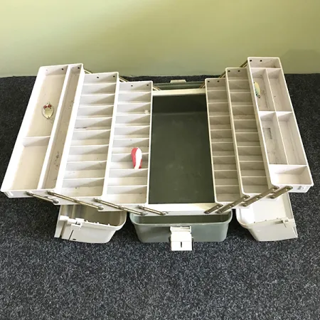 Plano 8600 Vintage Fiskelåda, Vit/Grå, 6 Hyllplan, #6574