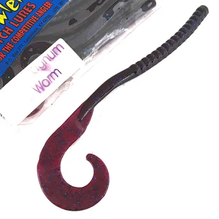 Prowler Magnum Worm soft bait 8-pack